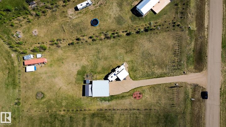 Property Photo:  803 56316 Range Road 113  AB T0A 2G0 