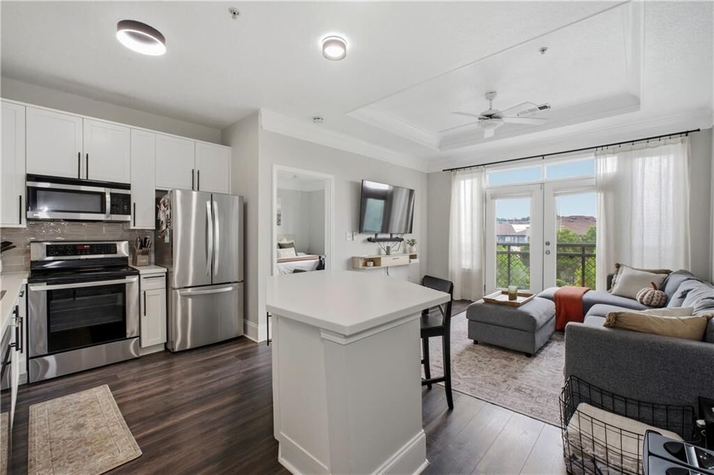 Property Photo: 400 17th Street NW 2407 GA 30363