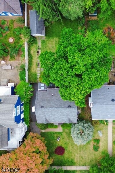 Property Photo: 435 Meeker St NJ 07079