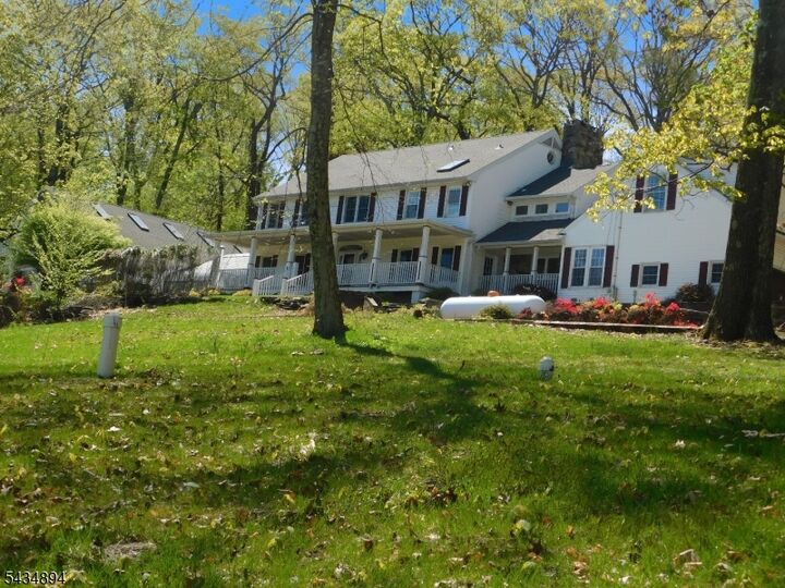 Property Photo:  4 Spring Hill Rd  NJ 08801 
