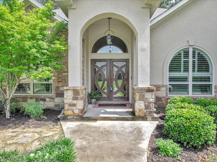 Property Photo: 138 Copperwood Loop TX 75901
