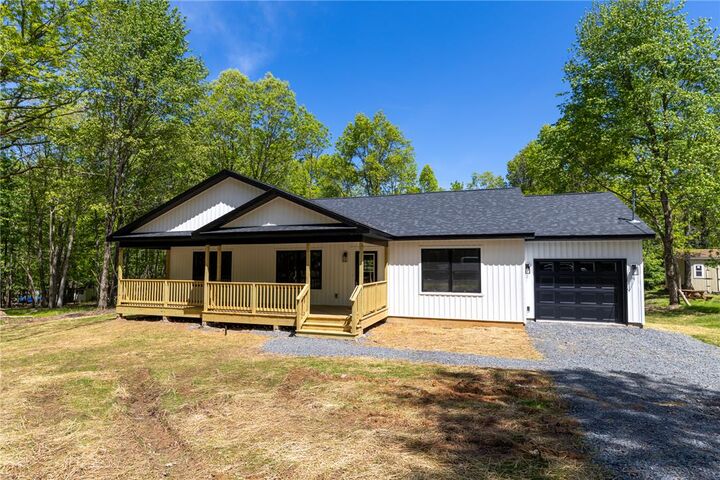 Property Photo:  103 Burnshaw Lane  PA 18210 