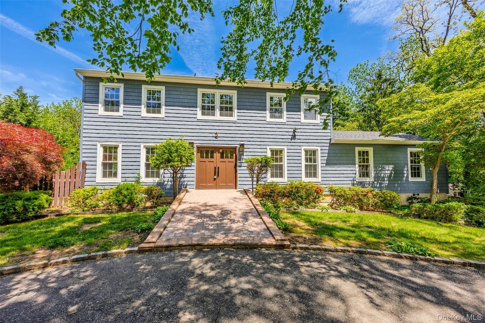 Property Photo:  2 Pebble Hill Drive  NY 11768 