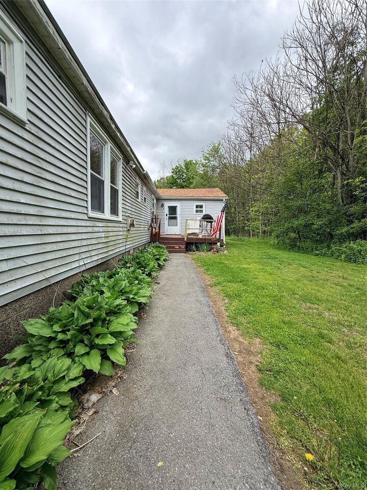 Property Photo:  26 Quartz Lane 6  NY 12771 