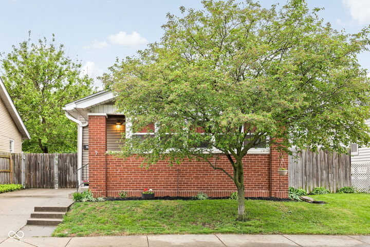 Property Photo:  1024 N Colorado Avenue  IN 46201 