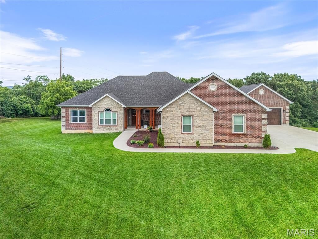 Property Photo:  3149 Stonebridge Place  MO 63028 