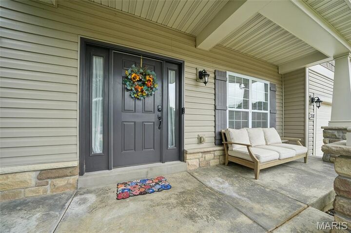 Property Photo: 318 Hampton Ridge Drive MO 63385