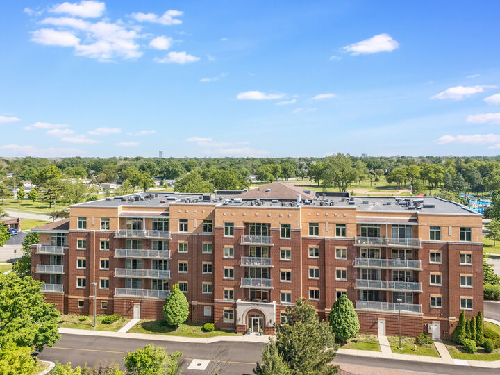 Property Photo: 500 E Saint Charles Road 502 IL 60148