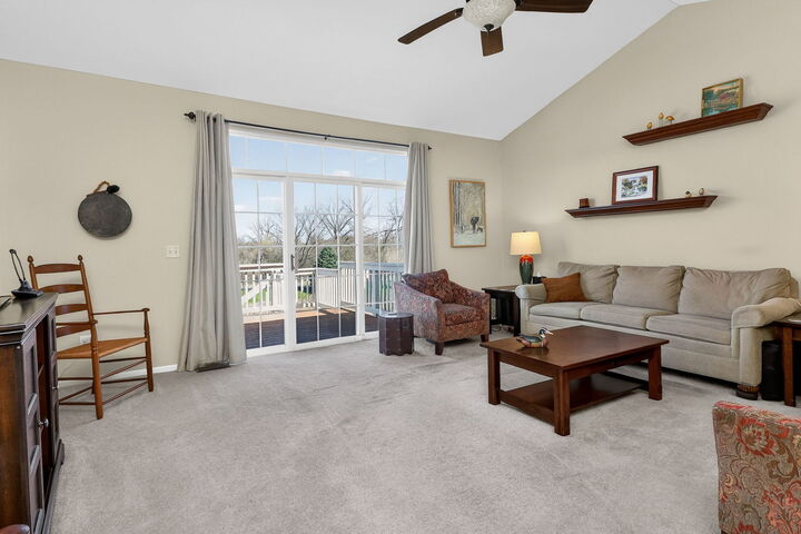 Property Photo: 1574 Sedona Avenue IL 60504