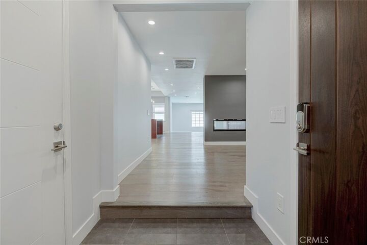 Property Photo:  523 E Fairmount  CA 91501 
