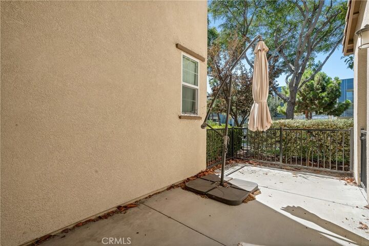 Property Photo:  629 Forest Park  CA 93036 