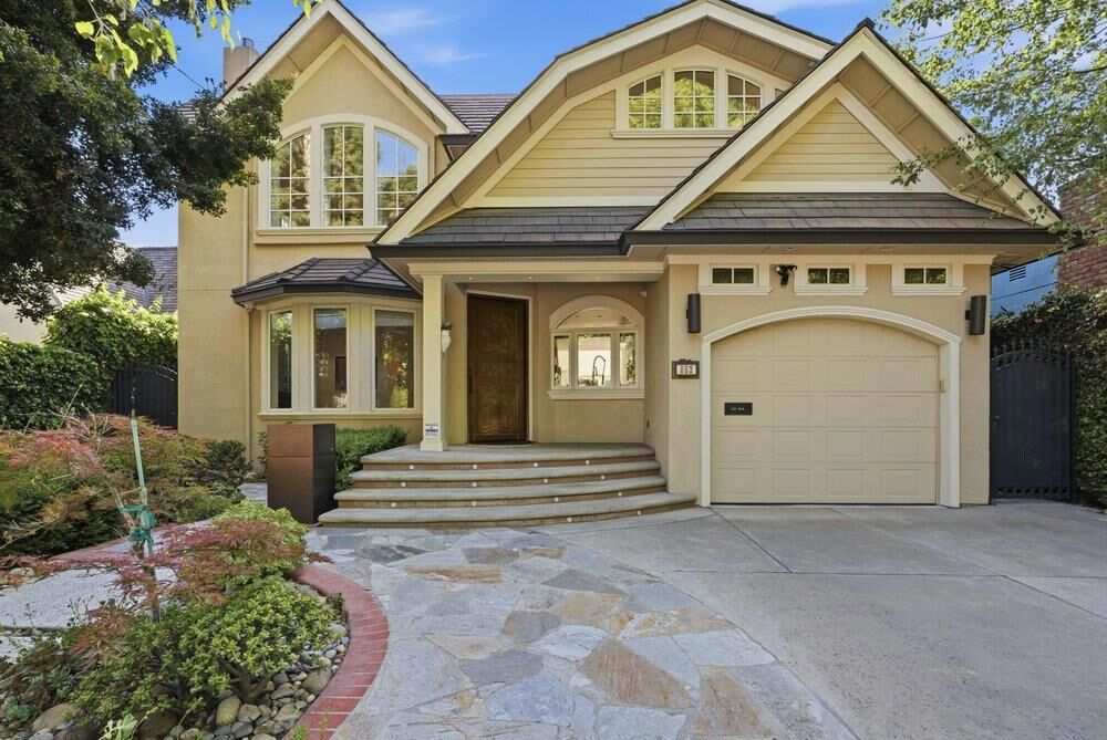 Property Photo:  853 Riverside Drive  CA 95125 