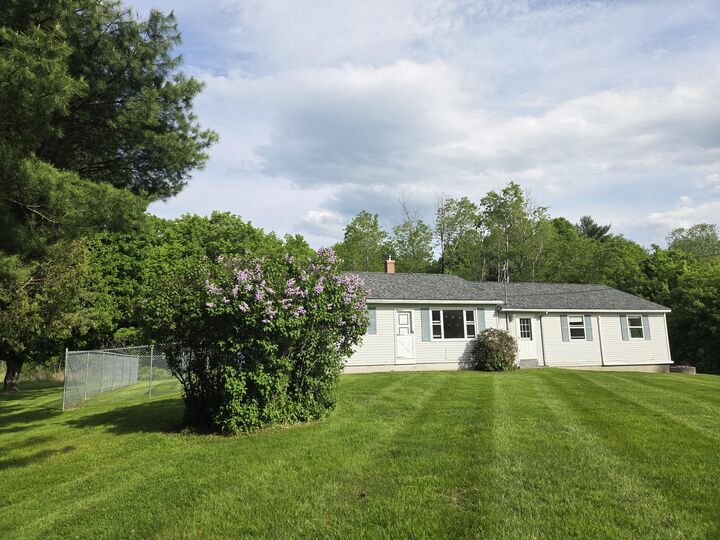 Property Photo: 2525 West River Road ME 04330
