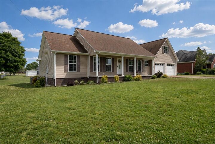 Property Photo:  30 Taylor Cir  TN 38456 