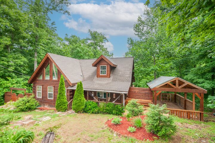 Property Photo:  4484 Beech Nut Ct  TN 37143 