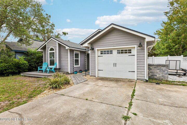 Property Photo:  180 El Dorado Way  FL 32082 