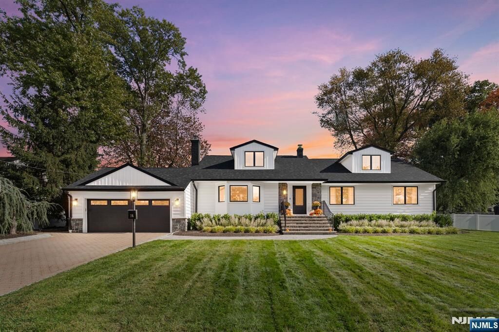 Property Photo:  14 Congress Road  NJ 07630 