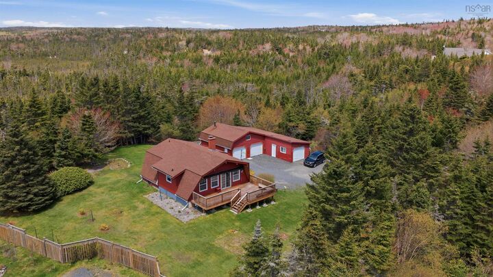 1005 Ketch Harbour Road — photo 1