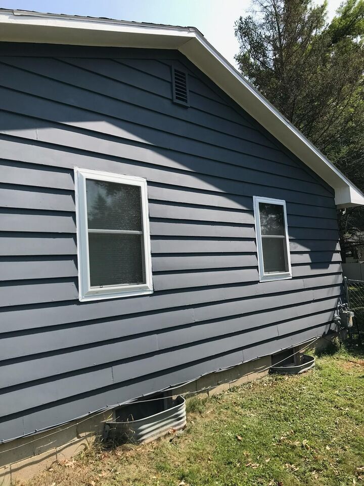 Property Photo:  204 Fredrick Drive  MN 56007 