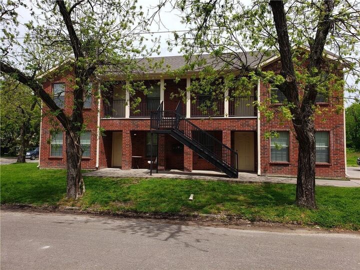Property Photo:  1618 Bois D Arc Street 102  TX 75428 