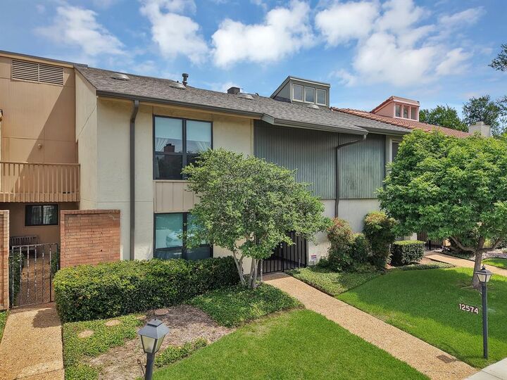 Property Photo: 12574 Burninglog Lane TX 75243