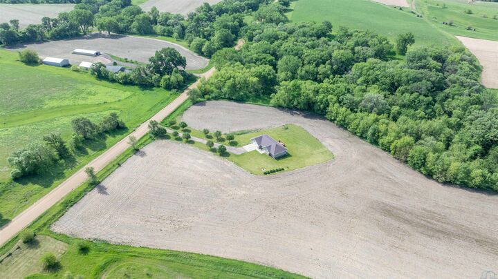 Property Photo:  32213 Indigo Rd  IA 51024 