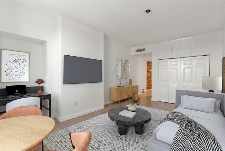 Property Photo: 160 Commonwealth 616 MA 02116