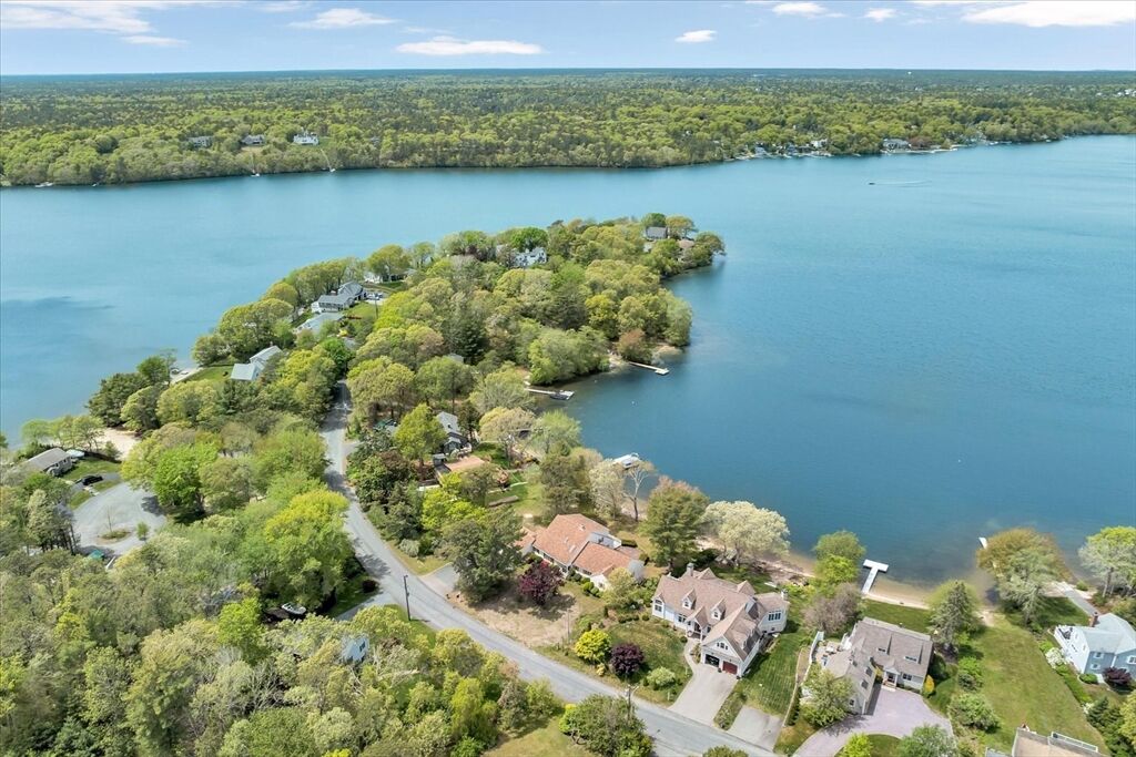 Property Photo:  9 Eagle Hill Drive  MA 02360 