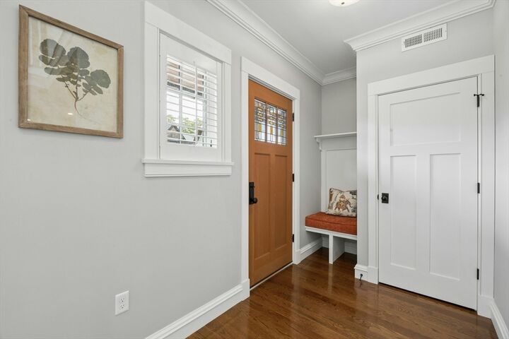 Property Photo:  14 Abbey Road 14  MA 01770 