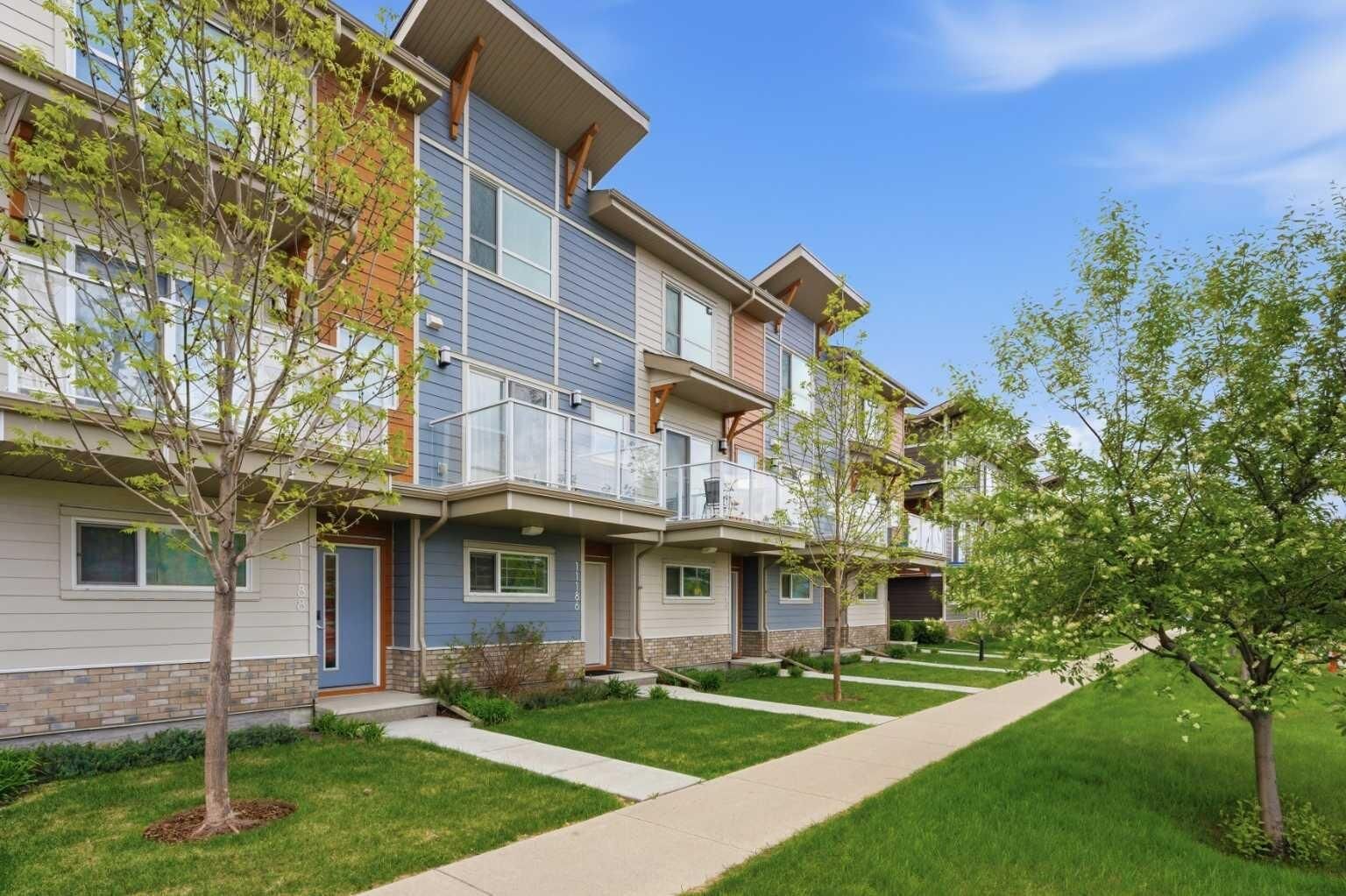Property Photo:  11186 Harvest Hills Gate NE  AB T3K 2M7 