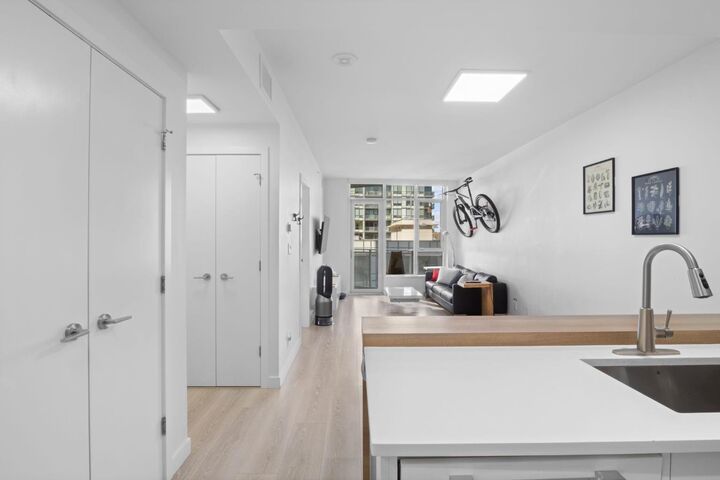 Property Photo:  138 Waterfront Court SW 501  AB T2P 1L1 