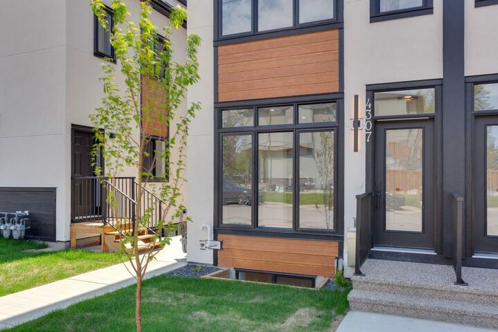 Property Photo: 4307 30 Avenue SW AB T3E 0T5