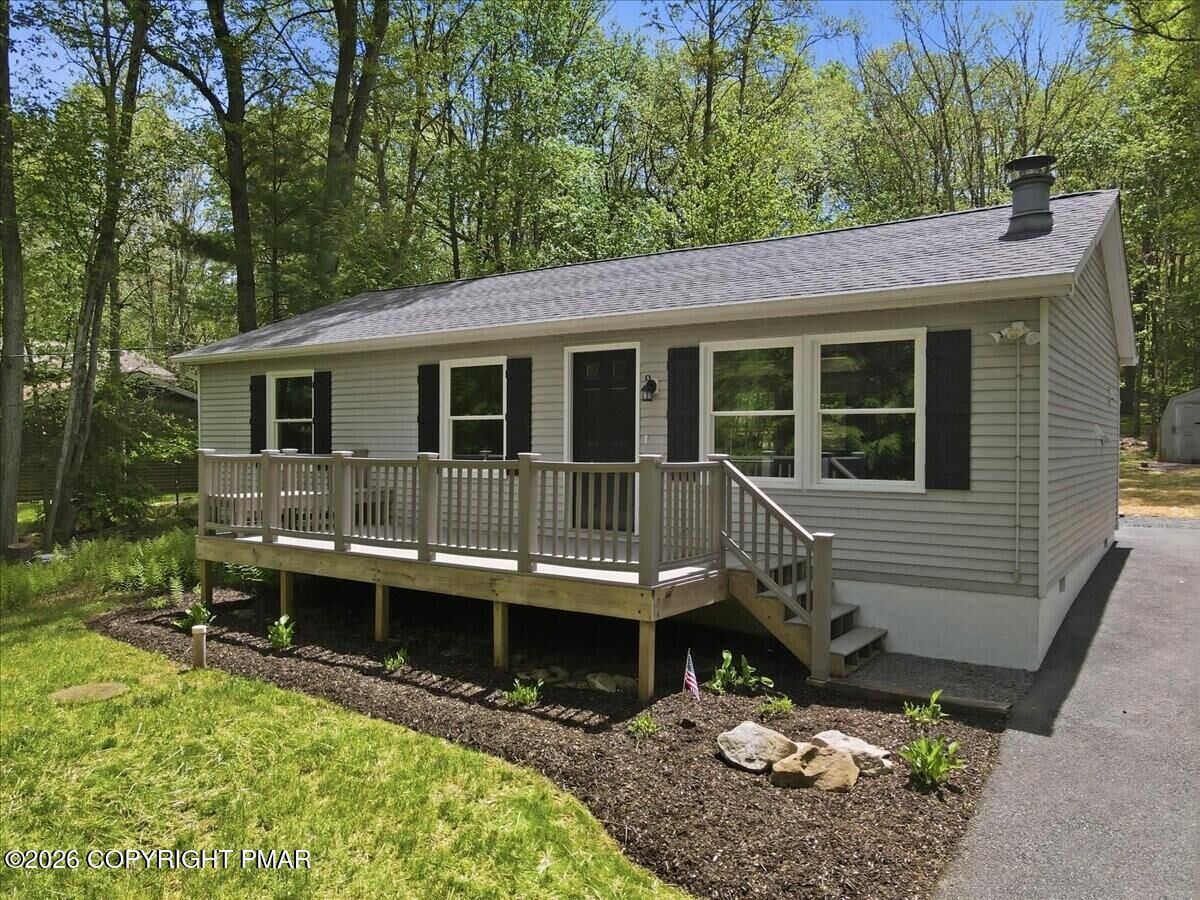 Property Photo:  24 Indian Trail Road  PA 18229 