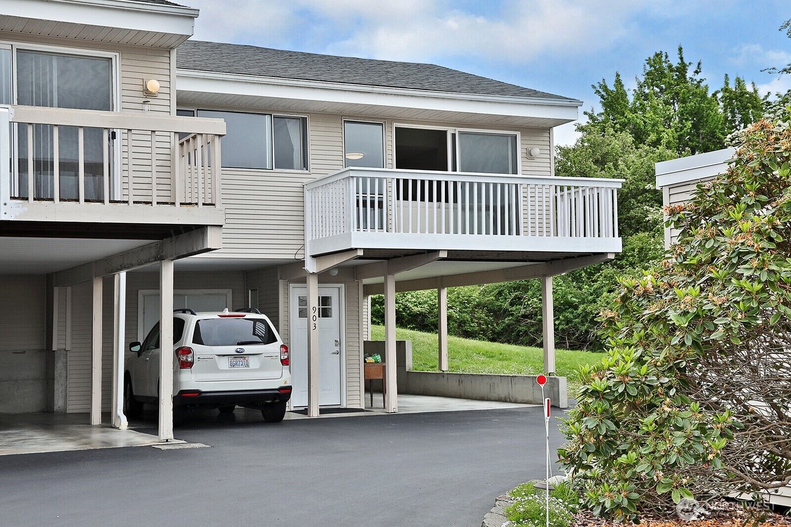 Property Photo: 903 NE Lindsay Street WA 98239