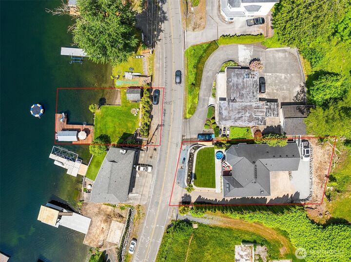 Property Photo:  418 423 S Lake Stevens Road  WA 98258 