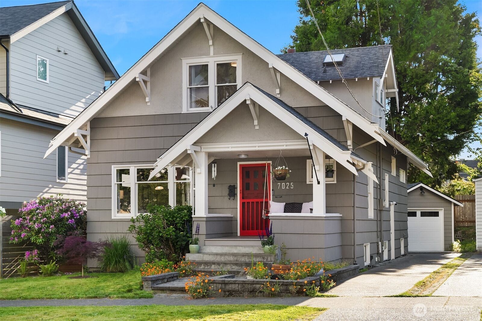 Property Photo:  7025  23rd Avenue NW  WA 98117 