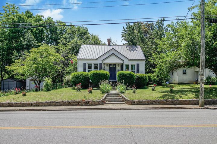 Property Photo:  403 E Main Street  KY 42749 