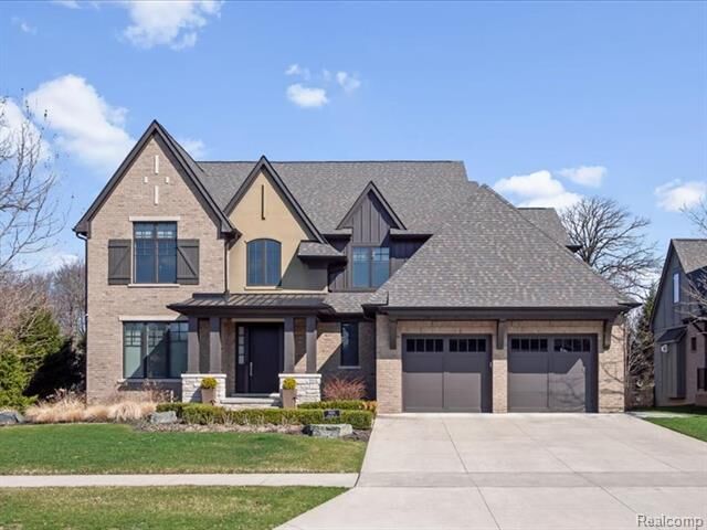 Property Photo:  3824 Poppleton Court  MI 48084 
