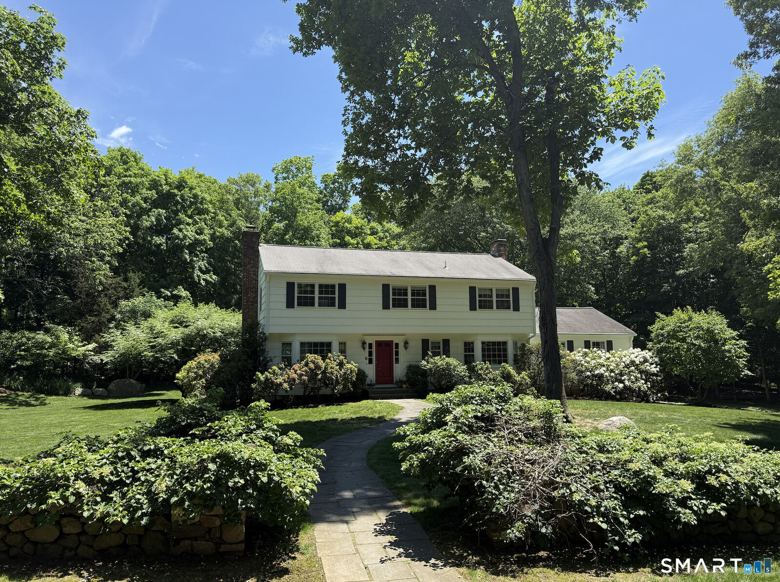 Property Photo:  6 Adams Way  CT 06883 