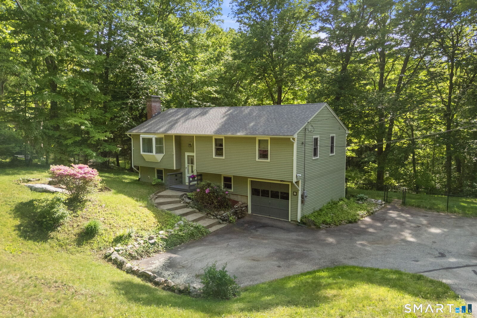 Property Photo: 6 Mason Road CT 06279