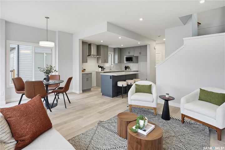 Property Photo: 426 Leskiw Bend SK S7V 2A6