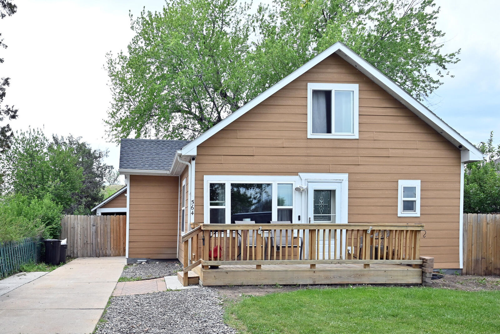 Property Photo:  564 E 6th Street  WY 82801 