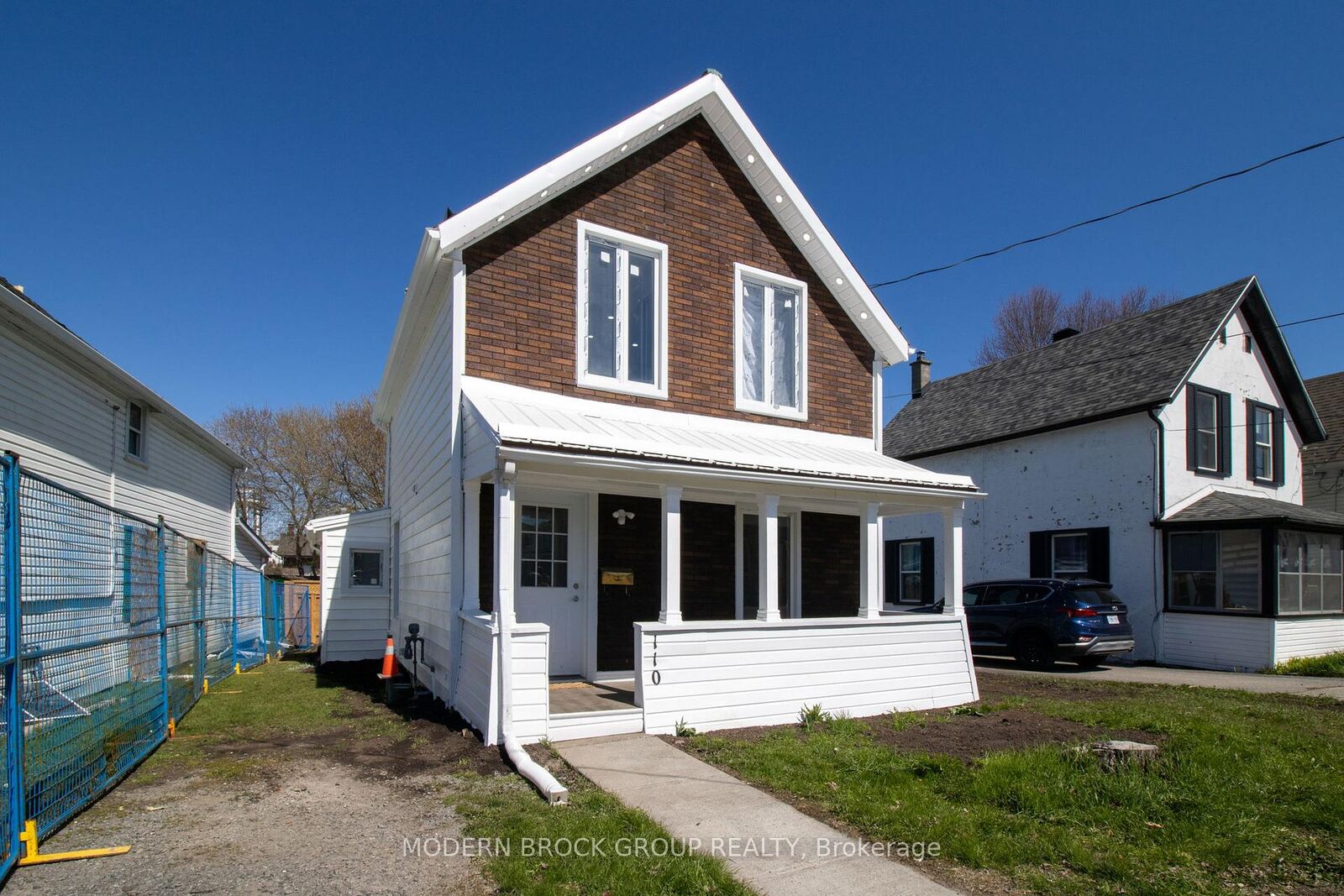 Property Photo: 110 Brock Street ON K6V 4G1