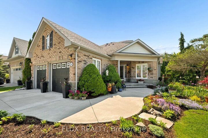 Property Photo: 147 Reiber Court ON N2L 6N2