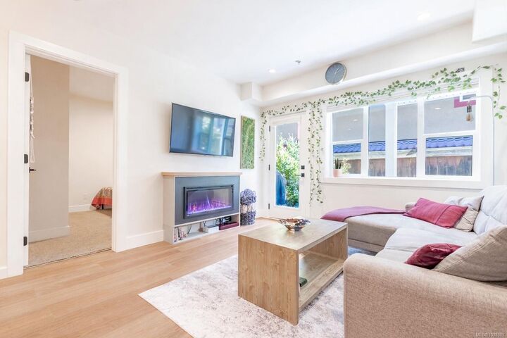 Property Photo: 937 Colville Rd 4 BC V9A 4P4