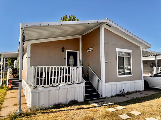 Property Photo:  14 Lakeview Dr  UT 84041 