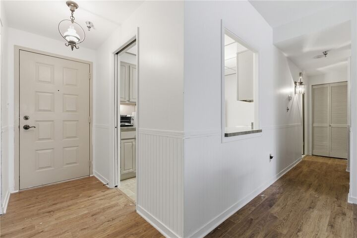 Property Photo:  750 Washington Rd 307  PA 15228 