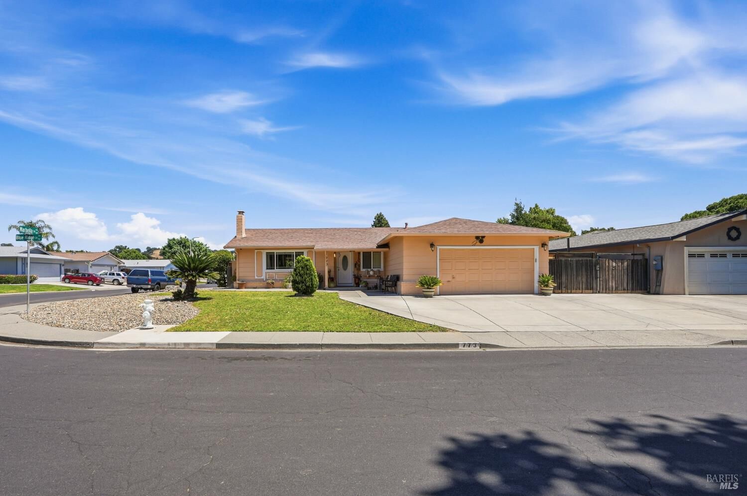 Property Photo: 773 Blue Ridge Lane CA 95688