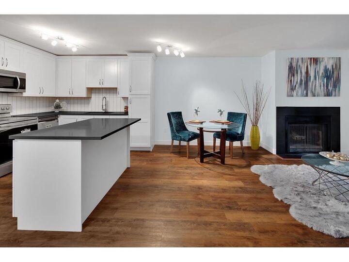 Property Photo:  932 Robinson Street 218  BC V3J 7R8 