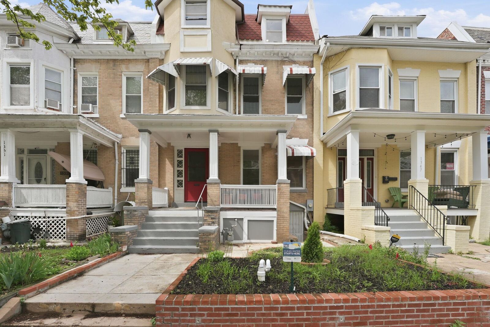 Property Photo: 1349 Oak Street NW DC 20010